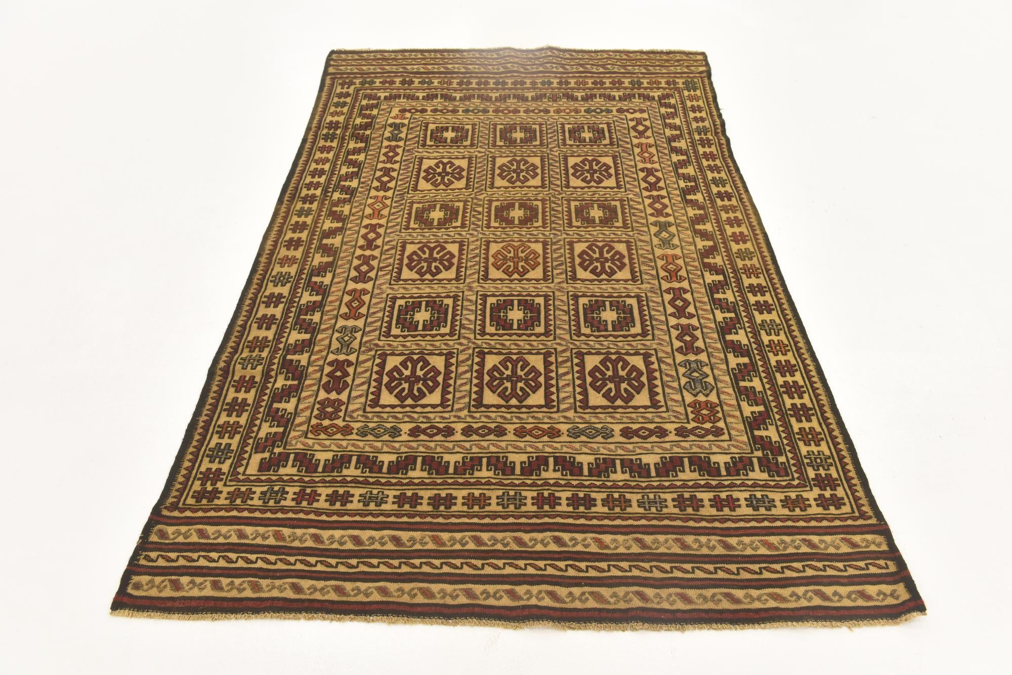 3' 11 x 6' 8 Hand Knotted Sumak Wool Rug
