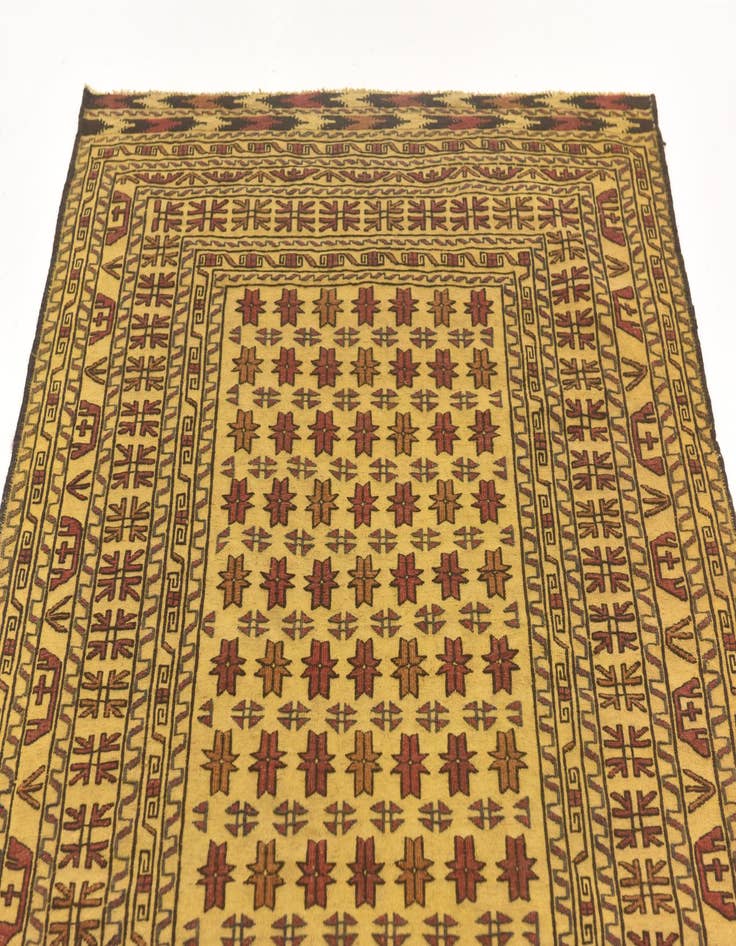 Detail image of 3' 10 x 6' 5 Hand Knotted Sumak Wool Rug