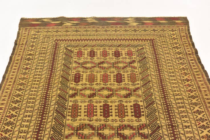 Detail image of 3' 9 x 6' 8 Hand Knotted Sumak Wool Rug