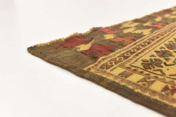 3' 9 x 6' 8 Hand Knotted Sumak Wool Rug