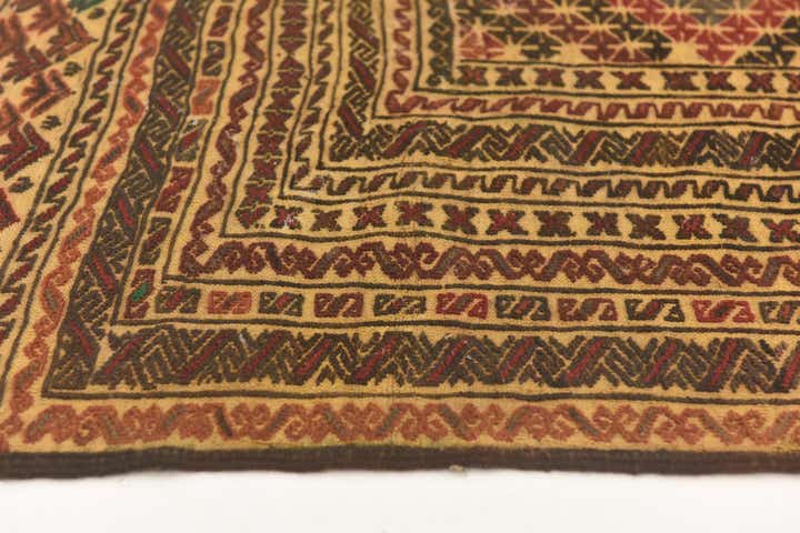 3' 10 x 6' 2 Hand Knotted Sumak Wool Rug