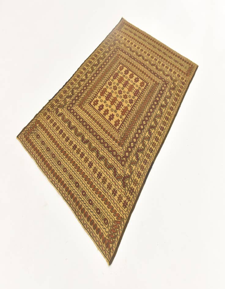 Detail image of 4' x 6' 4 Hand Knotted Sumak Wool Rug