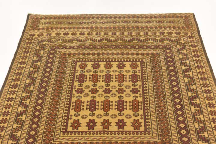 4' x 6' 4 Hand Knotted Sumak Wool Rug