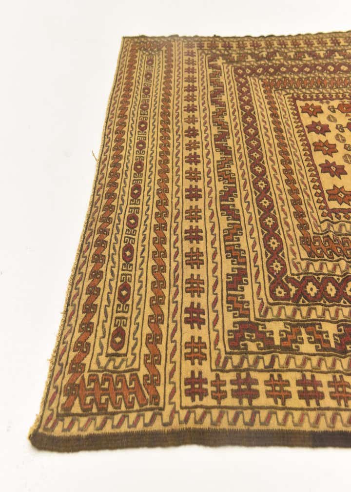 4' x 6' 4 Hand Knotted Sumak Wool Rug