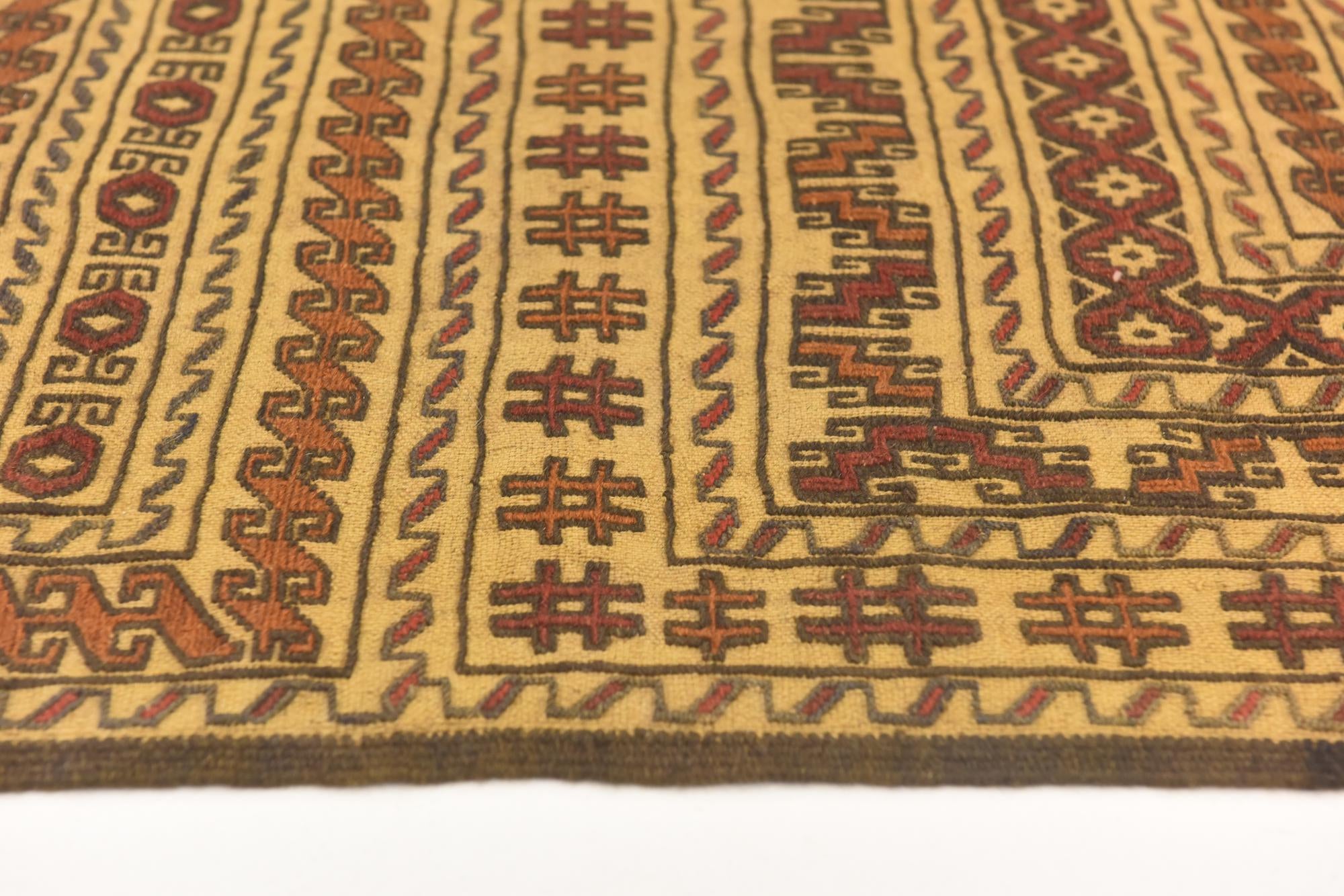 4' x 6' 4 Hand Knotted Sumak Wool Rug