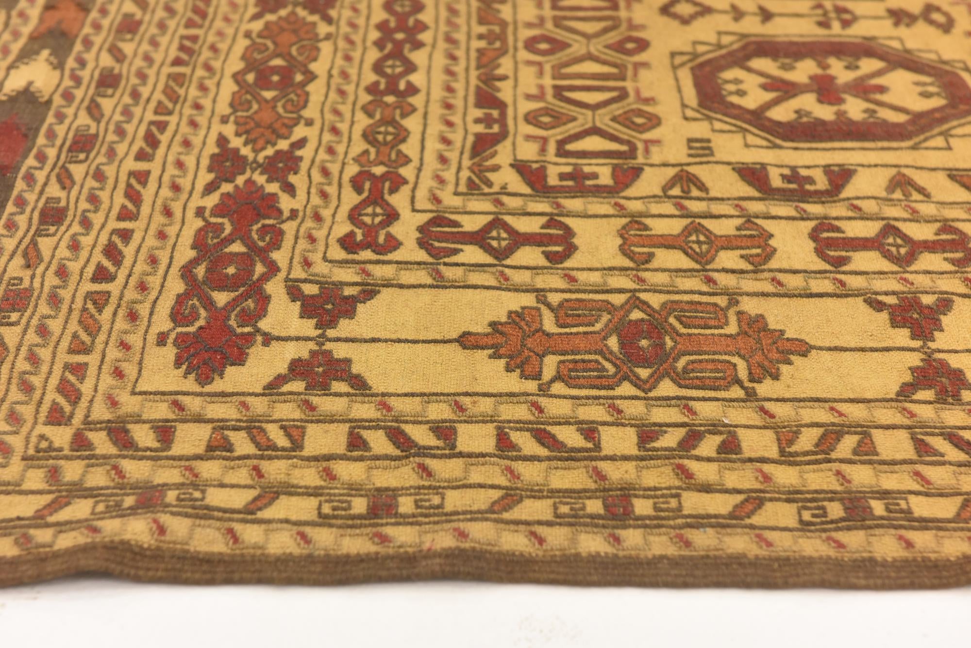 4' 1 x 6' 6 Hand Knotted Sumak Wool Rug