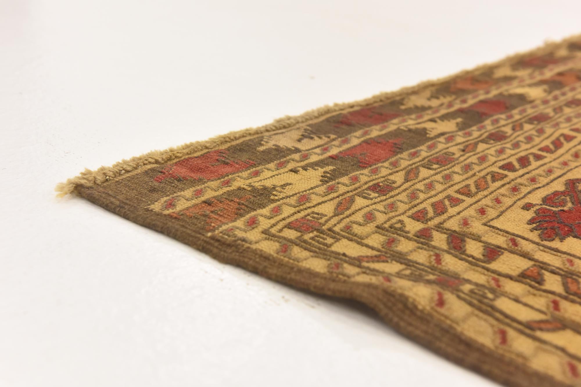 4' 1 x 6' 6 Hand Knotted Sumak Wool Rug