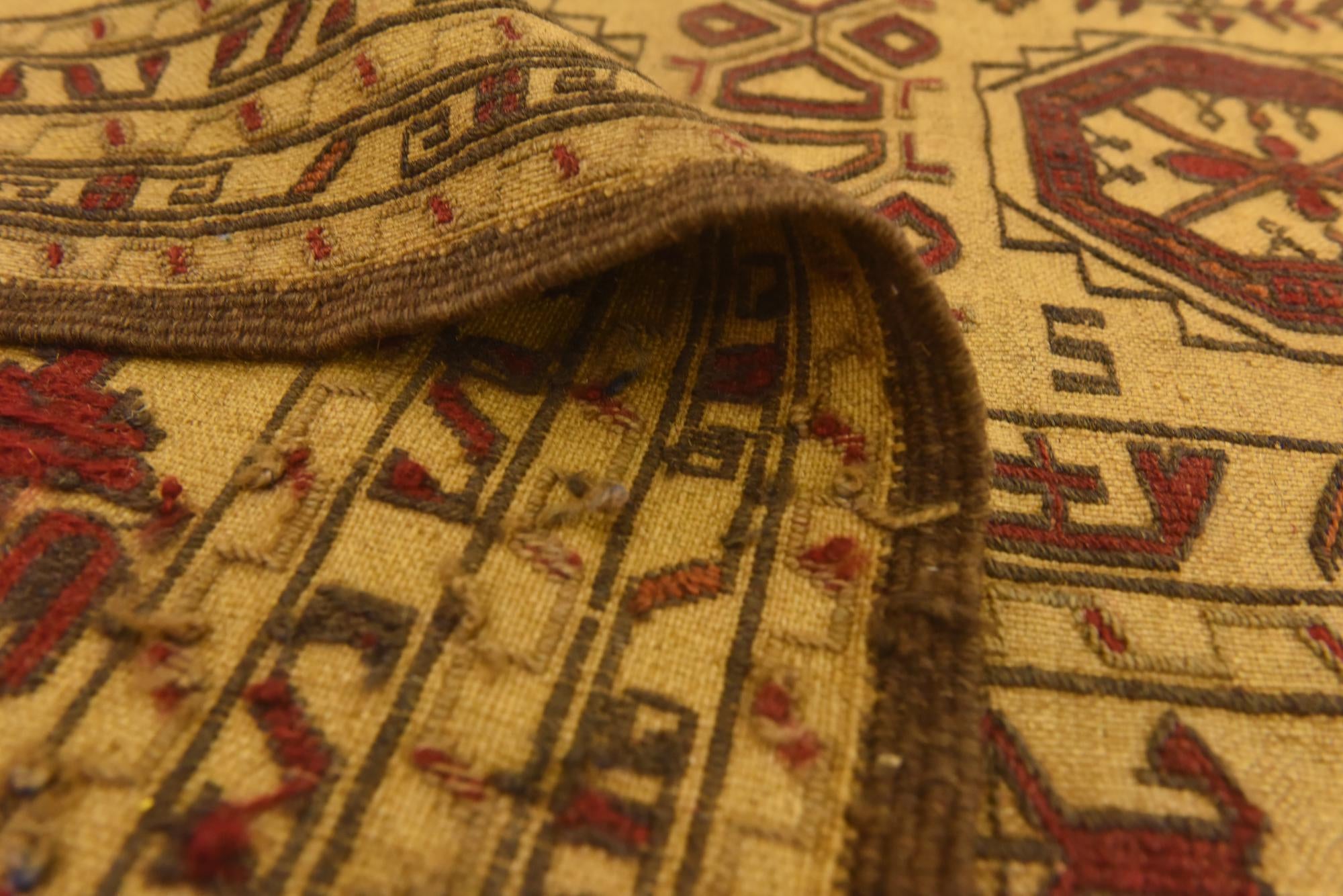 4' 1 x 6' 6 Hand Knotted Sumak Wool Rug
