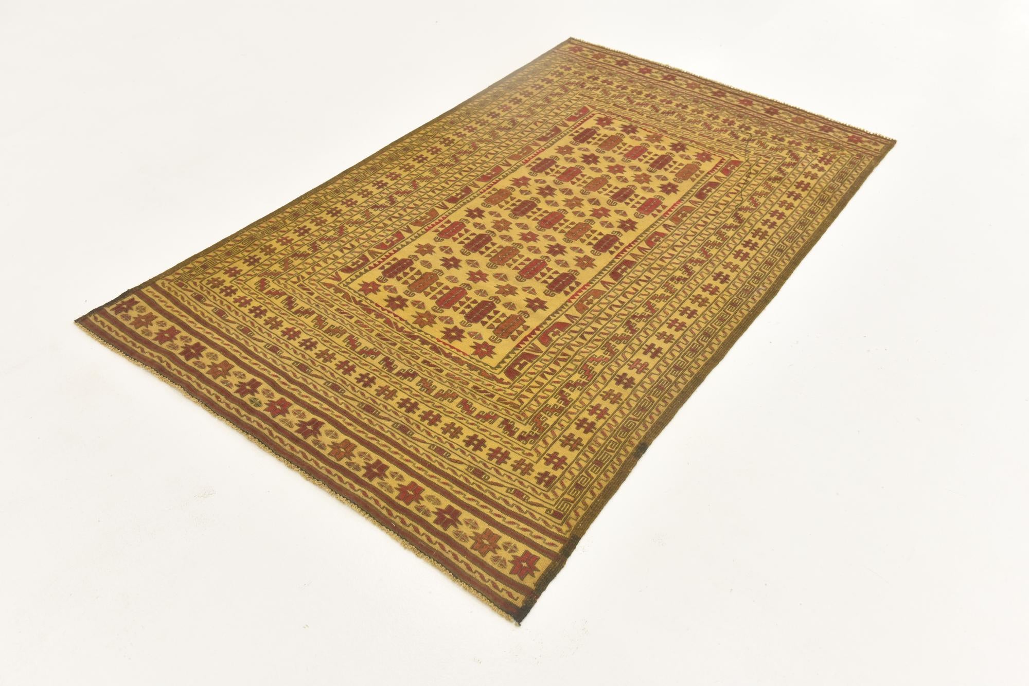 3' 9 x 6' 7 Hand Knotted Sumak Wool Rug