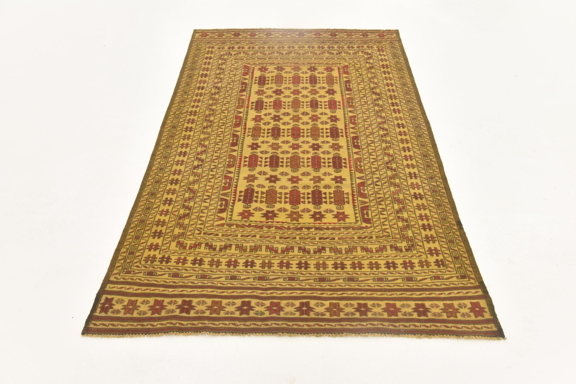 3' 9 x 6' 7 Hand Knotted Sumak Wool Rug