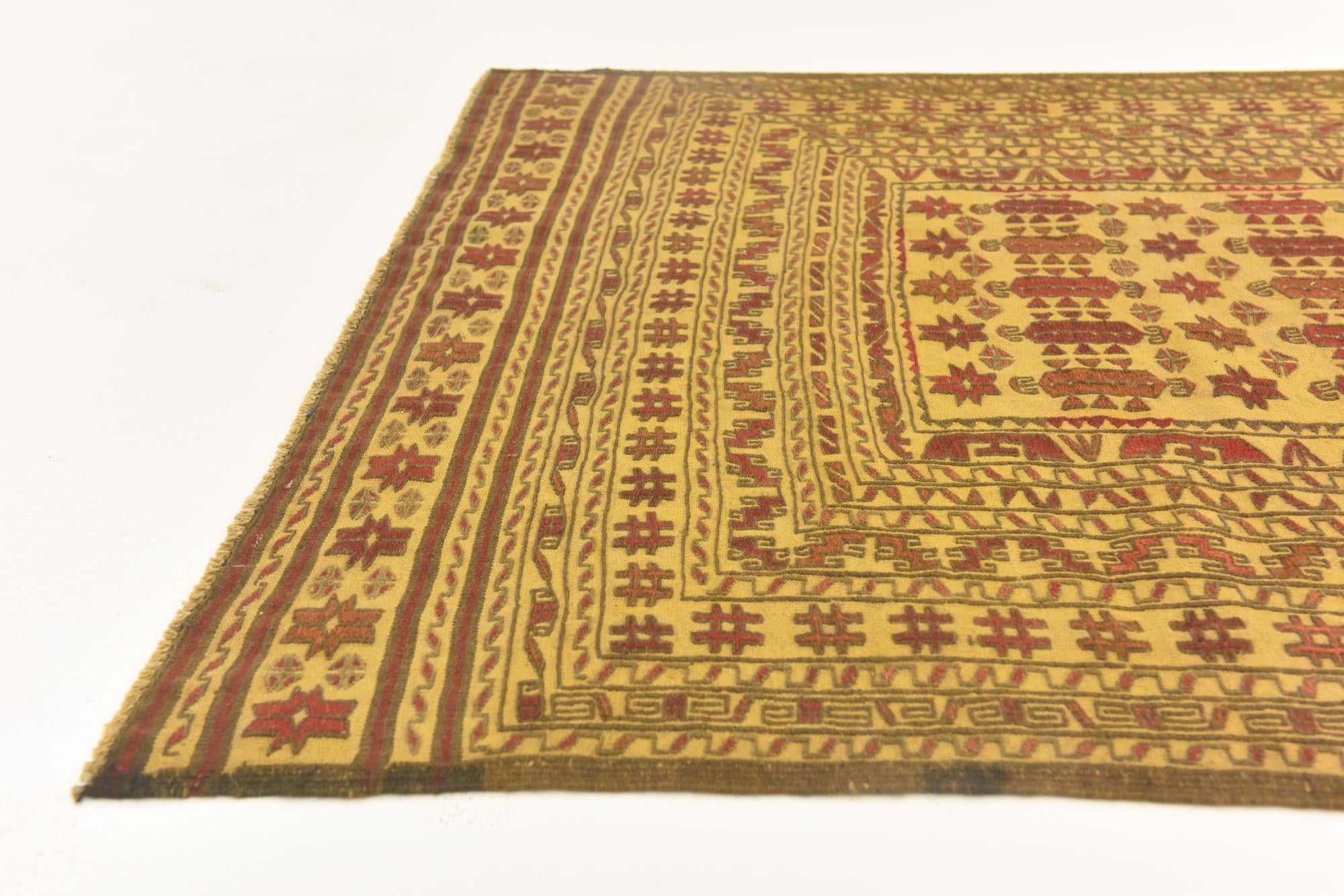 3' 9 x 6' 7 Hand Knotted Sumak Wool Rug