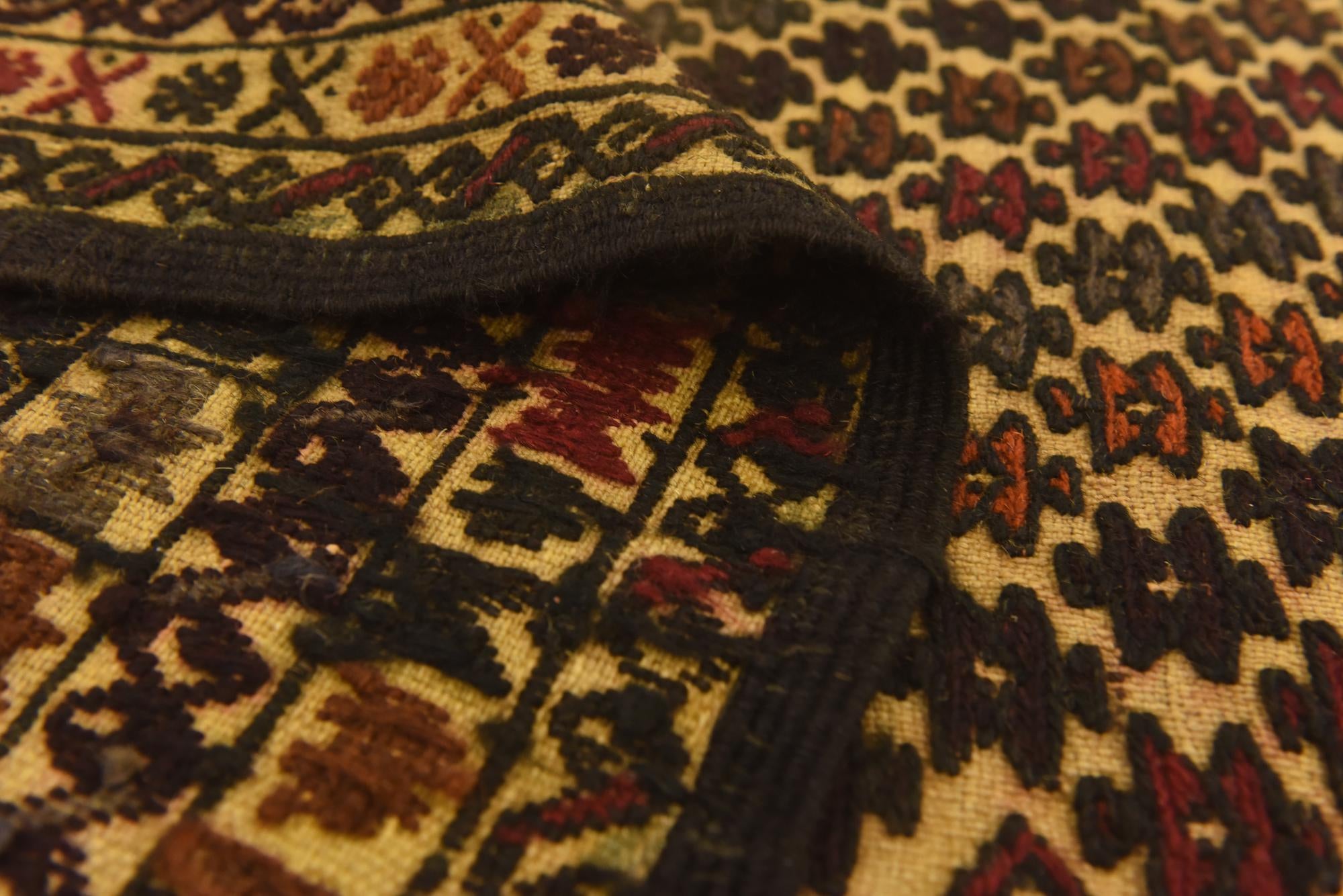 3' 10 x 6' 4 Hand Knotted Sumak Wool Rug