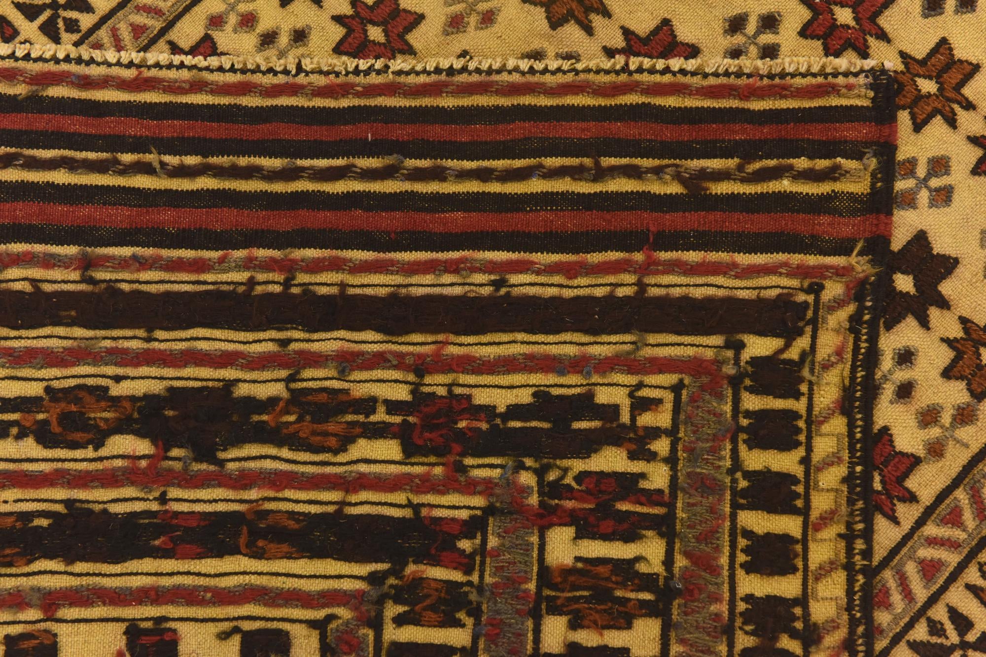3' 10 x 6' 5 Hand Knotted Sumak Wool Rug