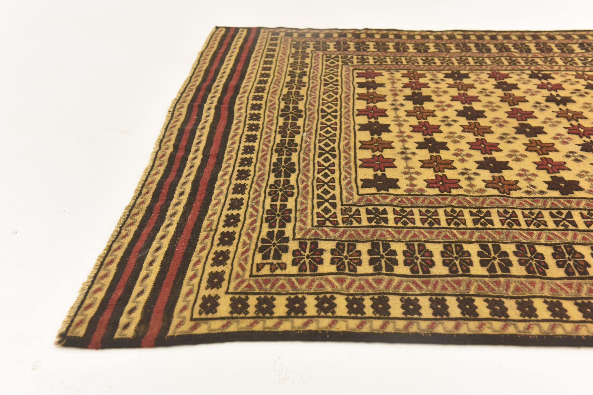 3' 10 x 6' 5 Hand Knotted Sumak Wool Rug