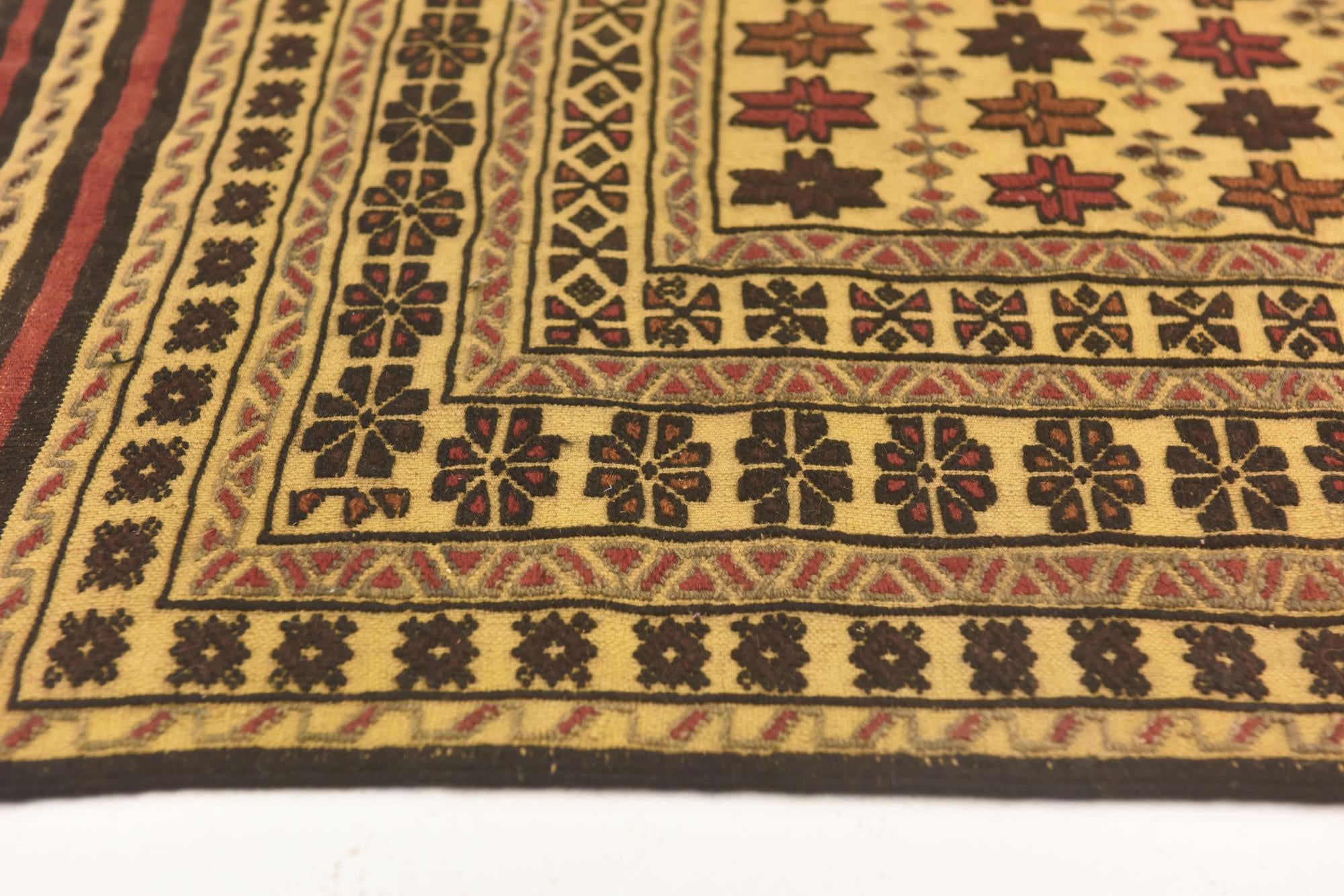 3' 10 x 6' 5 Hand Knotted Sumak Wool Rug