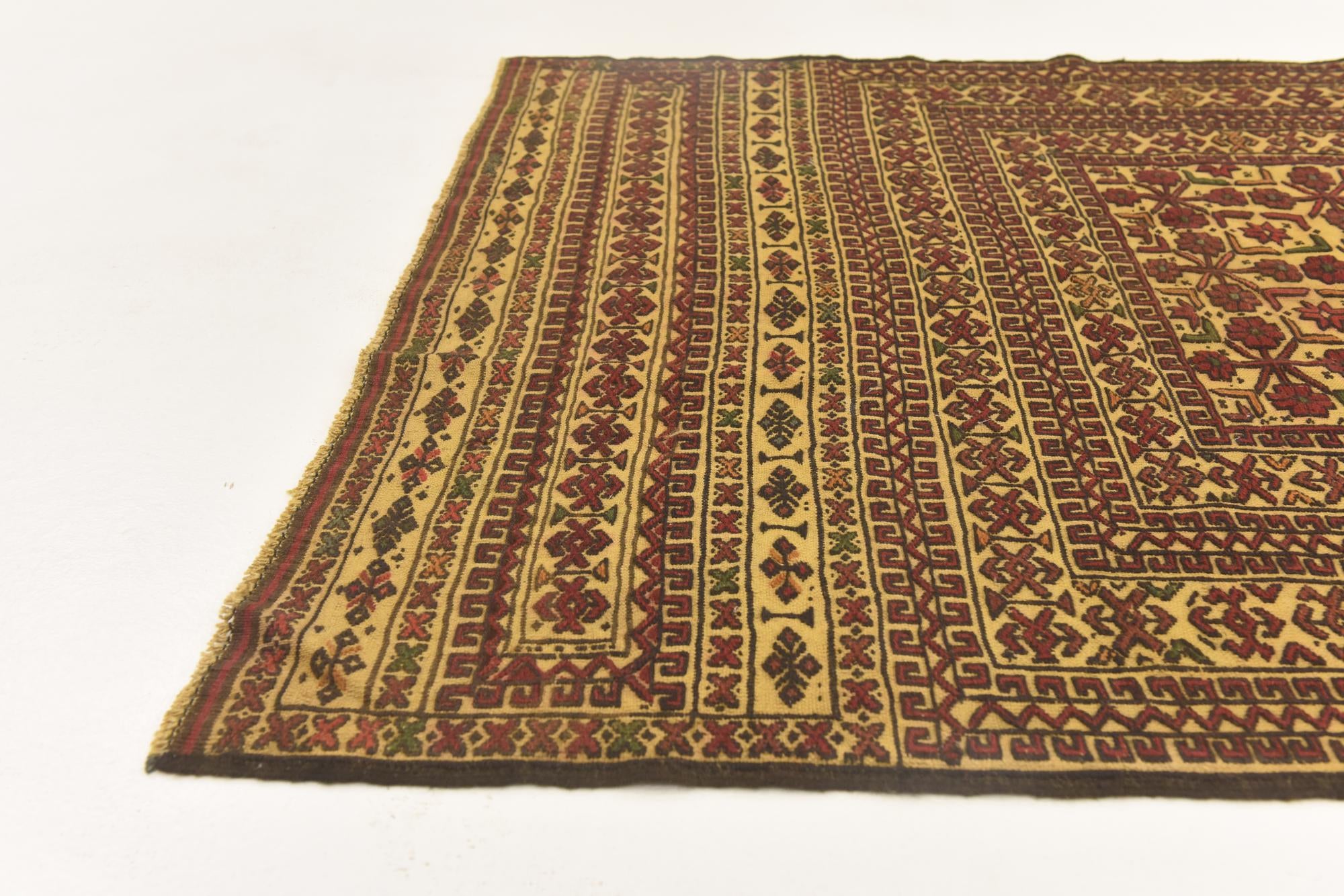 4' 1 x 6' 4 Hand Knotted Sumak Wool Rug