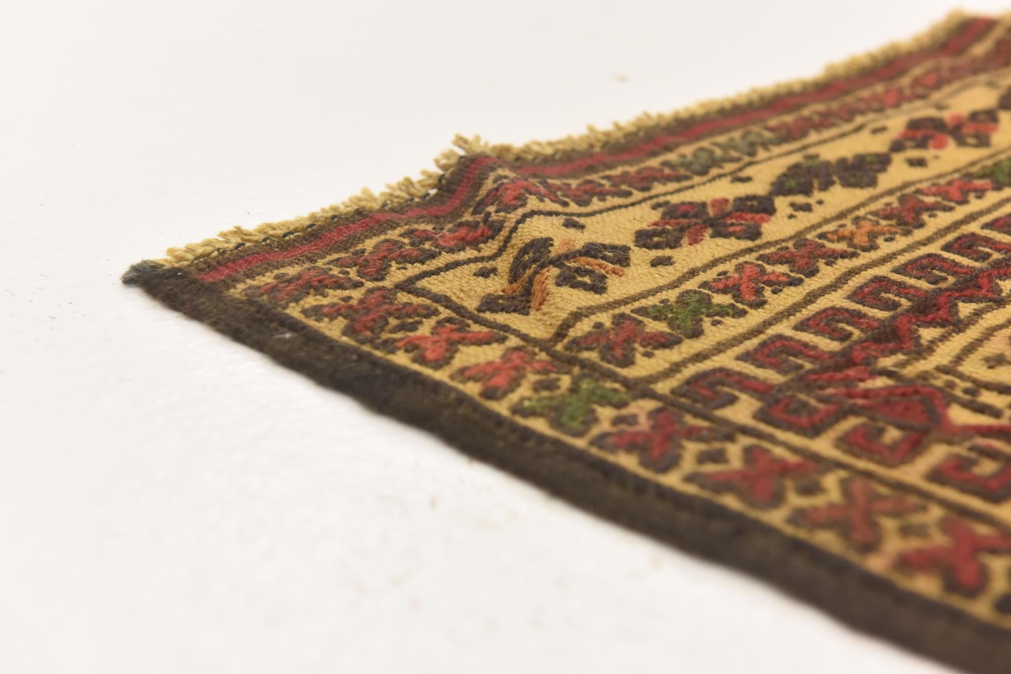 4' 1 x 6' 4 Hand Knotted Sumak Wool Rug