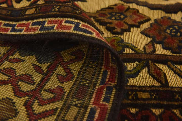 4' 3 x 6' 3 Hand Knotted Sumak Wool Rug