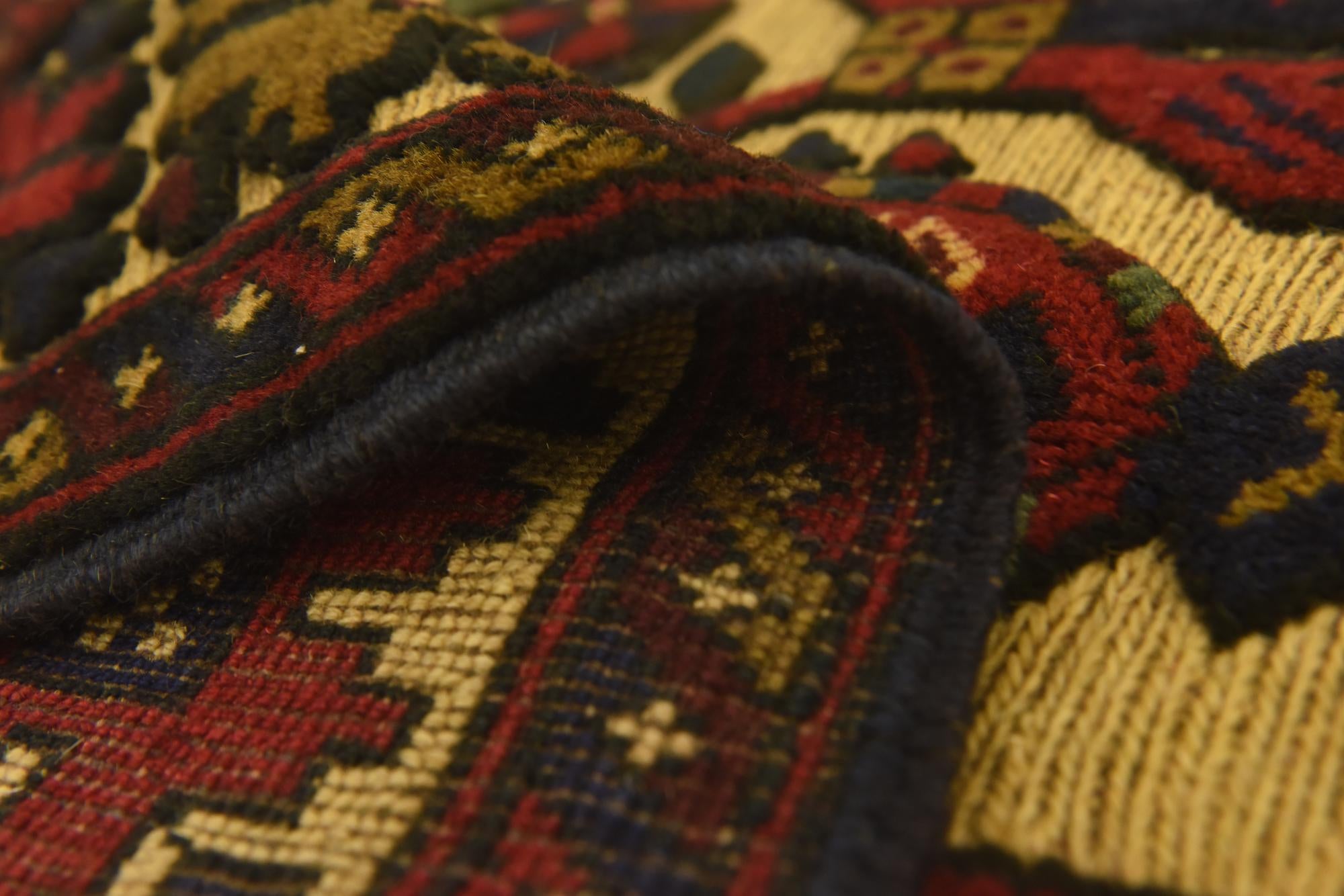 4' 1 x 6' 4 Hand Knotted Sumak Wool Rug