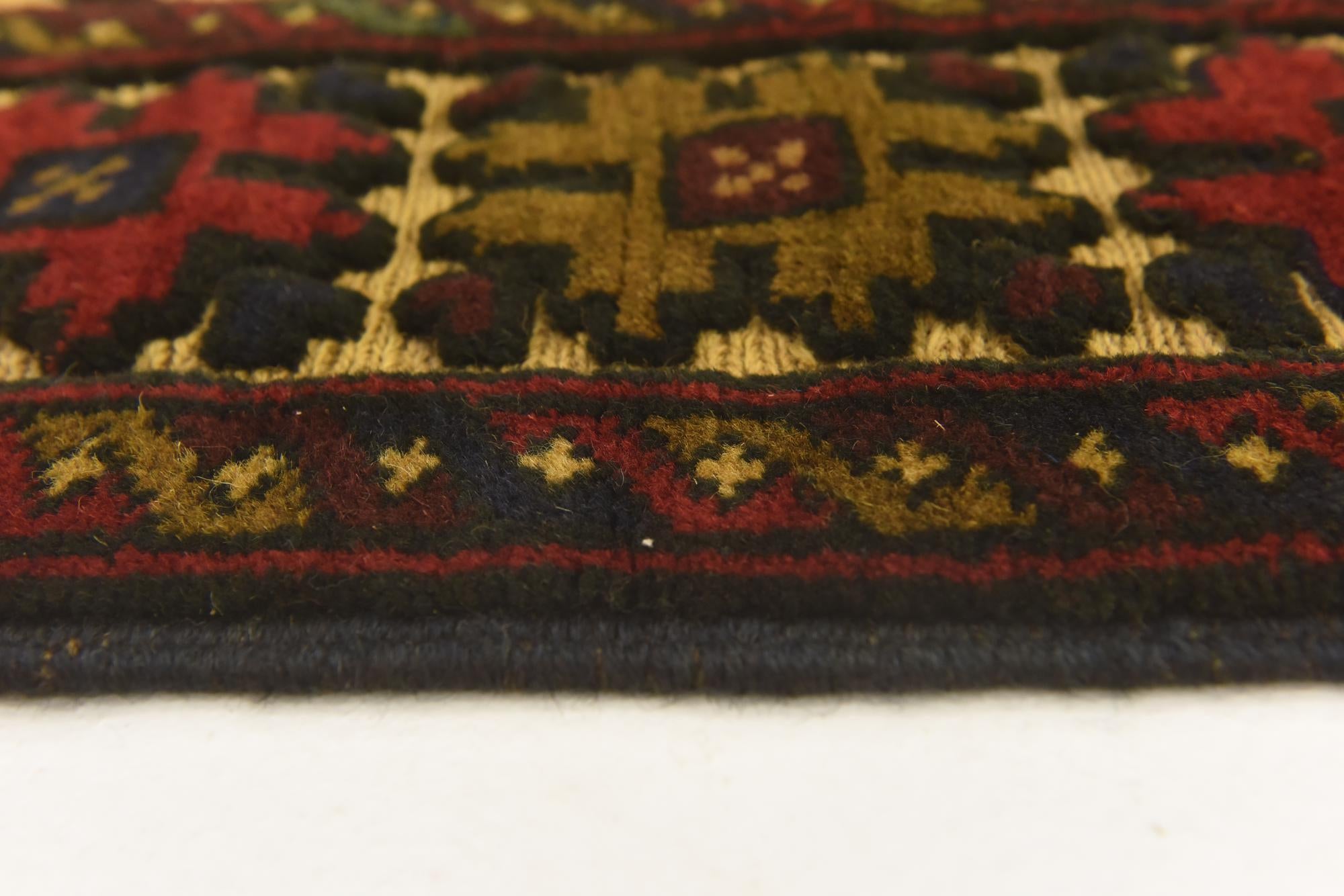 4' 1 x 6' 4 Hand Knotted Sumak Wool Rug