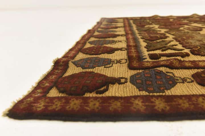 3' 11 x 5' 1 Hand Knotted Sumak Wool Rug