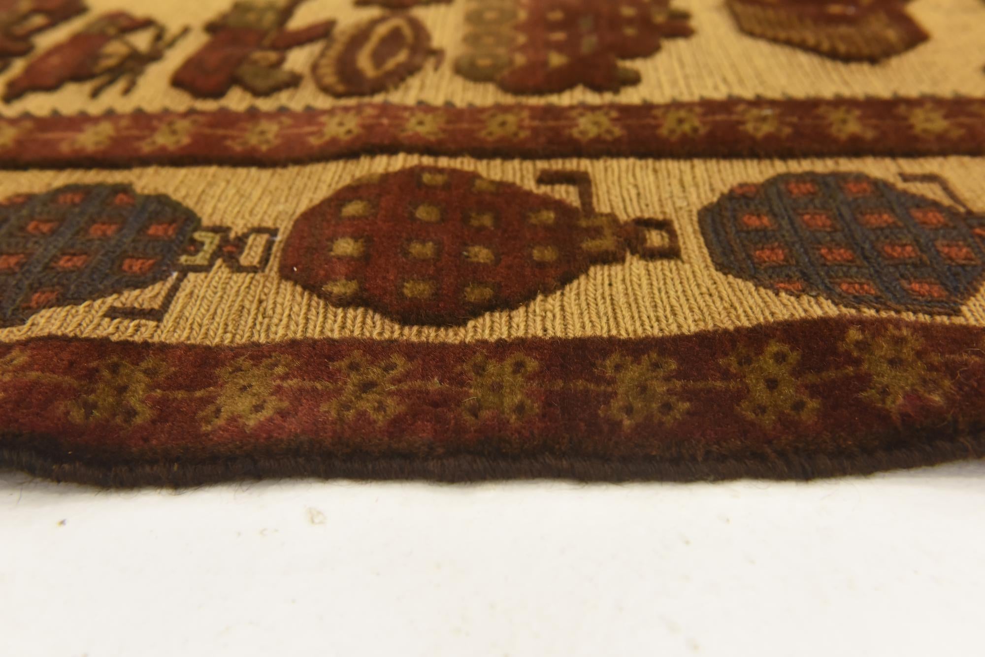 3' 11 x 5' 1 Hand Knotted Sumak Wool Rug
