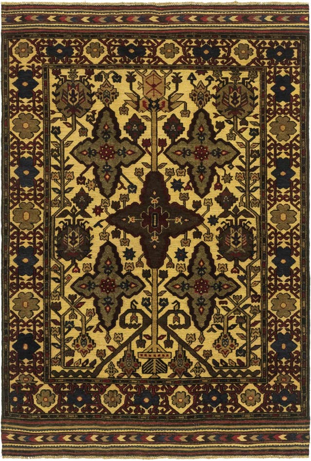 Detail image of 4' 2 x 6' 4 Hand Knotted Sumak Wool Rug