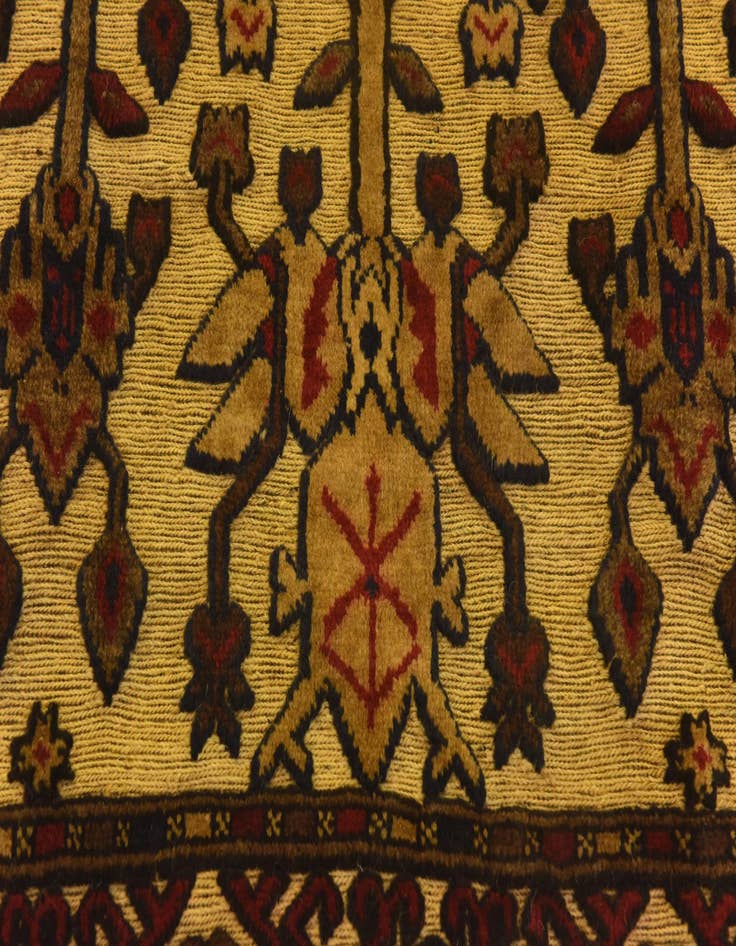 Detail image of 4' 2 x 6' Hand Knotted Sumak Wool Rug