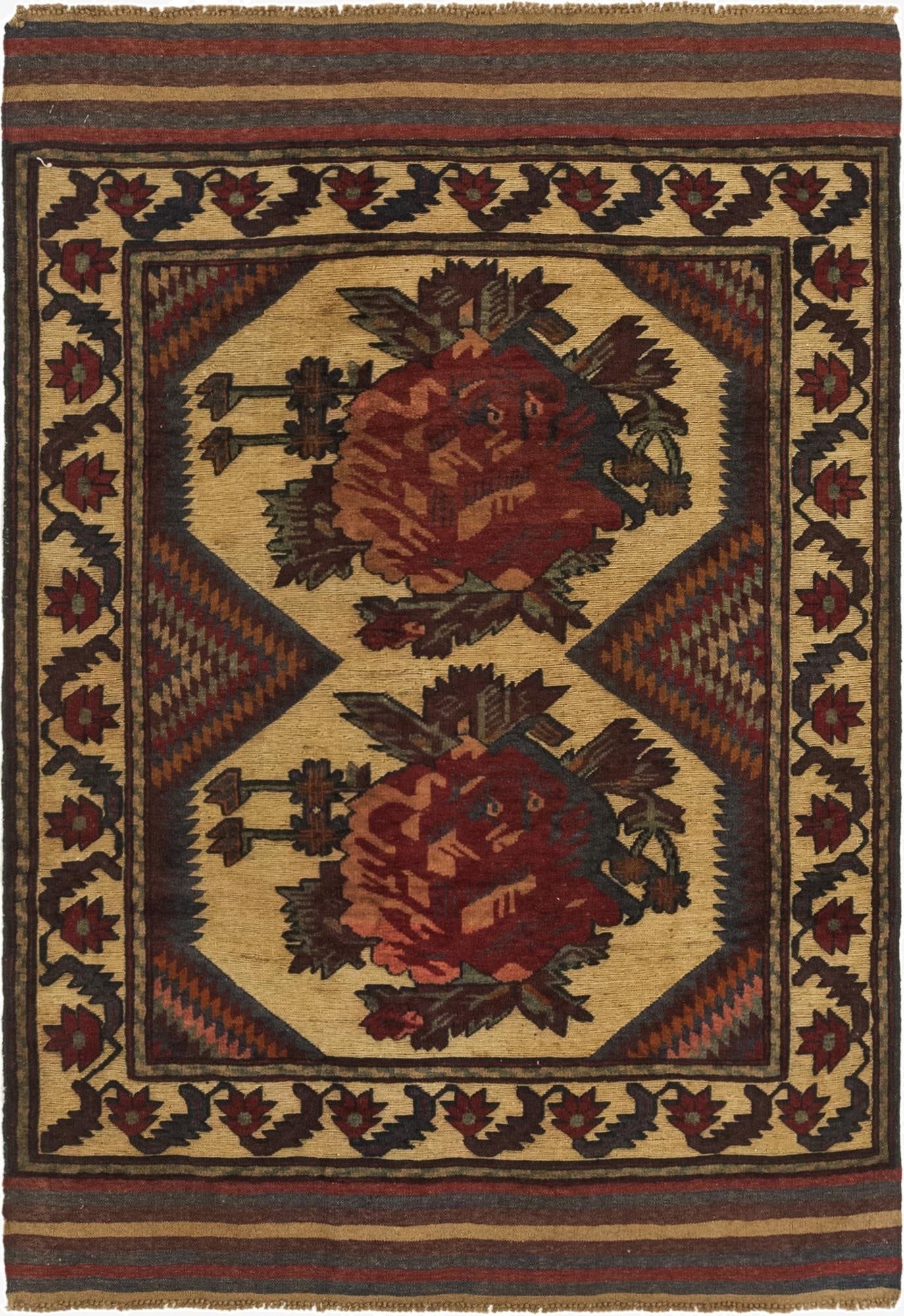 3' 11 x 6'  Hand Knotted Sumak Wool Rug