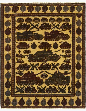 3' 11 x 5' 1 Hand Knotted Sumak Wool Rug