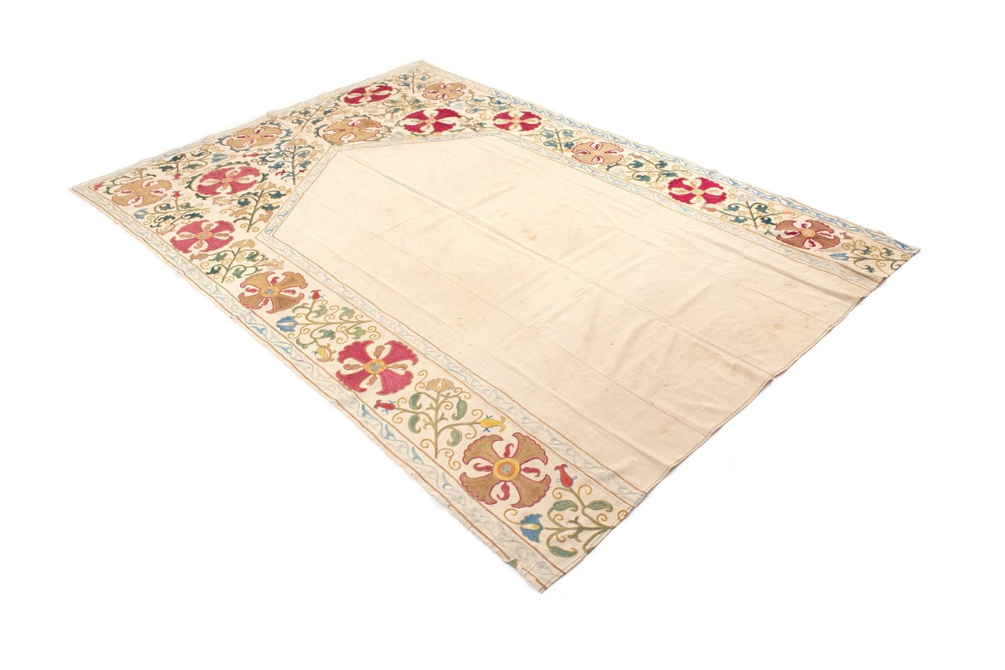 5' 3 x 7' 7 Suzani Rug