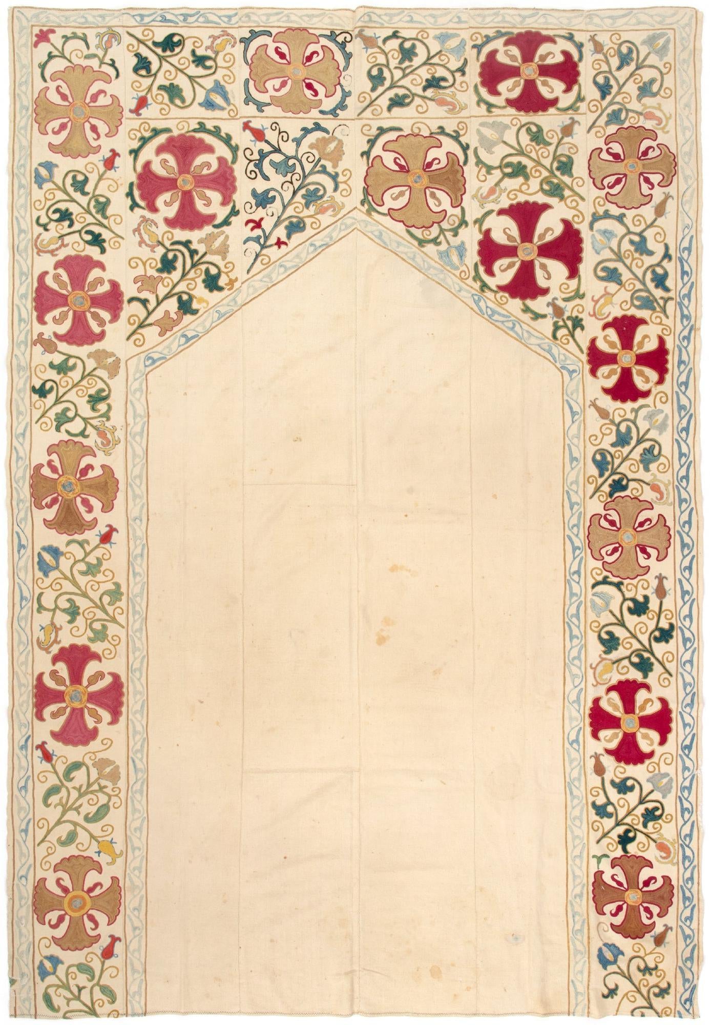 5' 3 x 7' 7 Suzani Rug