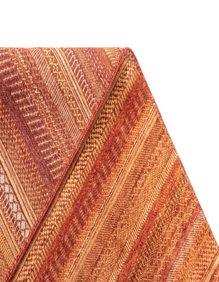 Detail image of 4' 3 x 6' 2 Tabiibaft Wool Rug