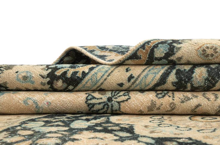Detail image of 7' 8 x 11' 1 Tabriz Wool Rug