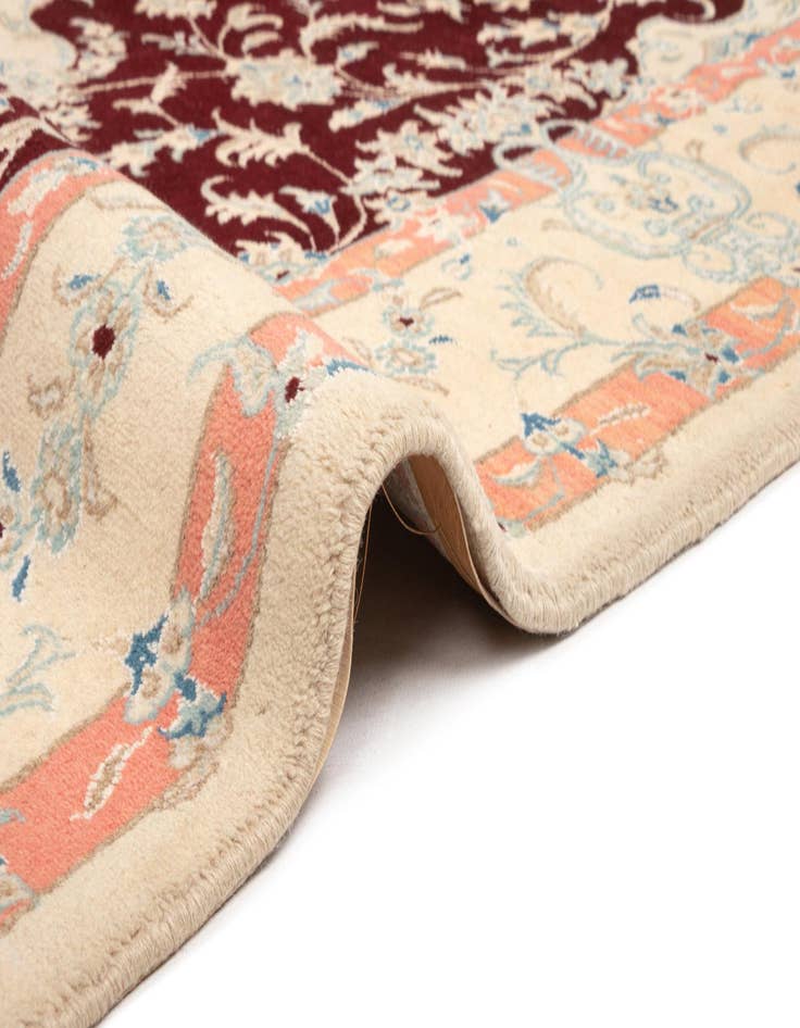 Detail image of 6' 7 x 9' 10 Tabriz Wool Rug