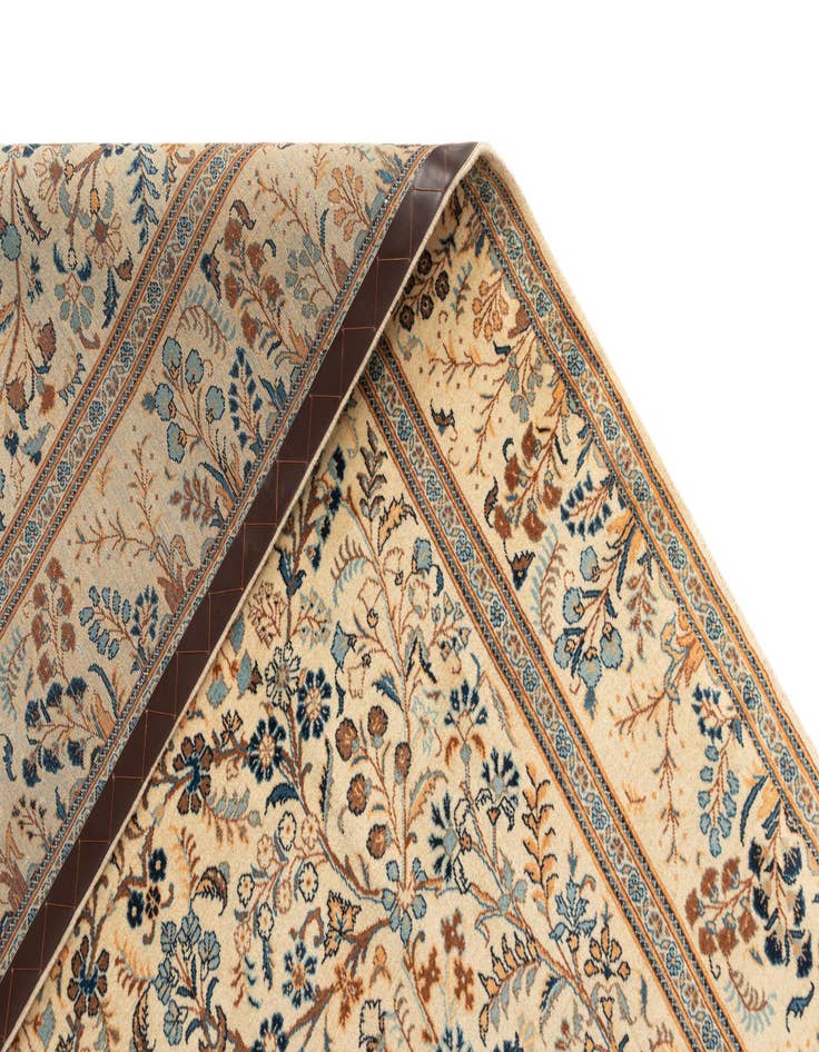 Detail image of 4' 5 x 6' 8 Tabriz Rug