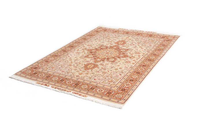 5' x 6' 11 Tabriz Rug