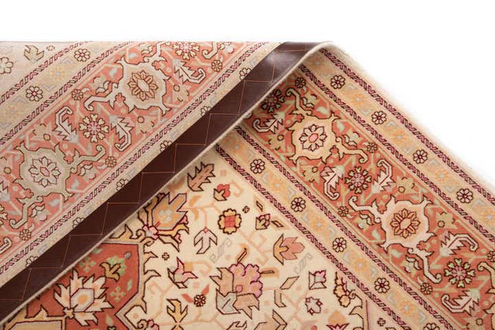 5' x 6' 11 Tabriz Rug