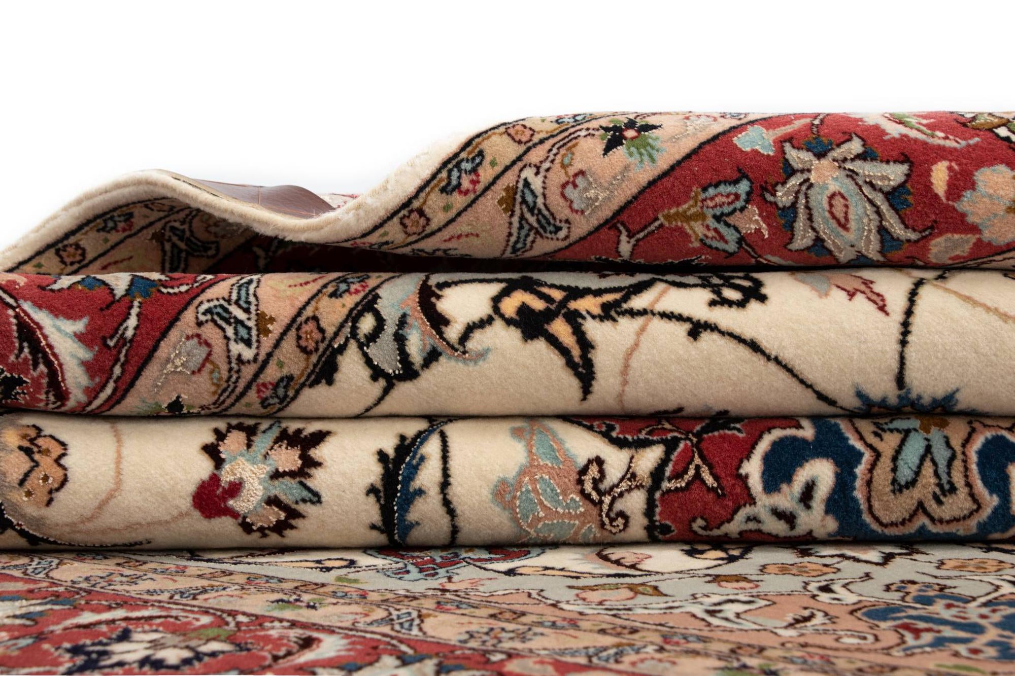 5' 1 x 6' 9 Tabriz Rug
