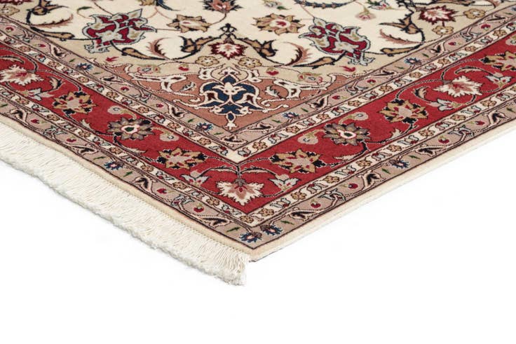 Detail image of 4' 11 x 6' 4 Tabriz Rug