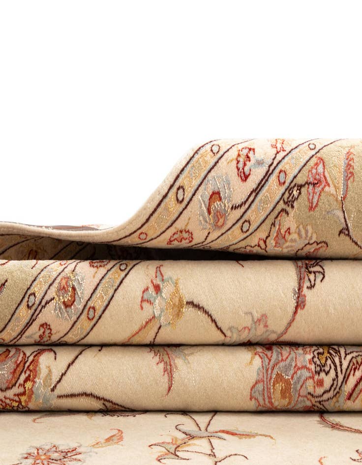 Detail image of 6' 8 x 7' 11 Tabriz Rug