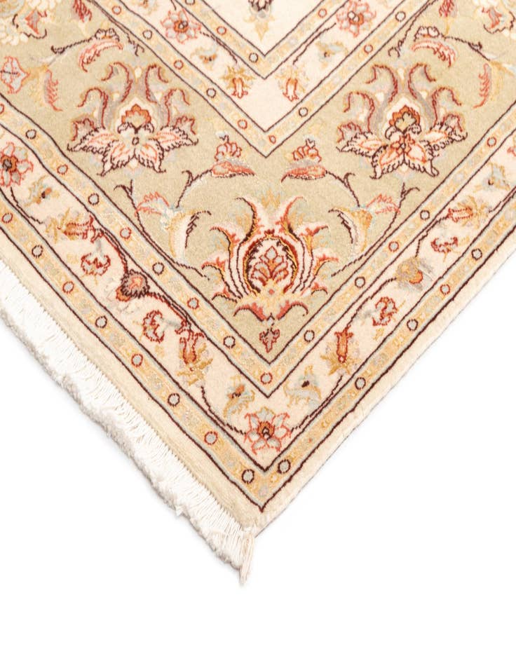 Detail image of 6' 8 x 7' 11 Tabriz Rug