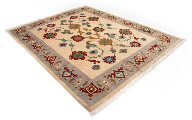 Detail image of 8' 2 x 9' 11 Hand Knotted Tabriz Wool Rug