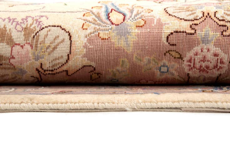 Detail image of 5' 1 x 6' 11 Hand Knotted Tabriz Persian Rug