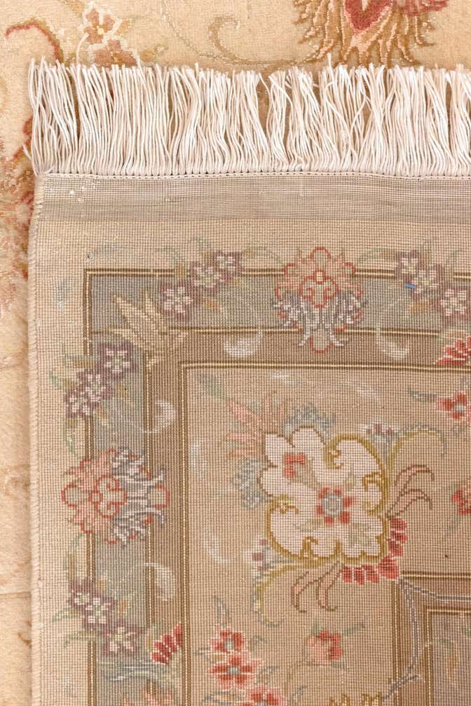 4' 11 x 6' 8 Hand Knotted Tabriz Persian Wool Rug