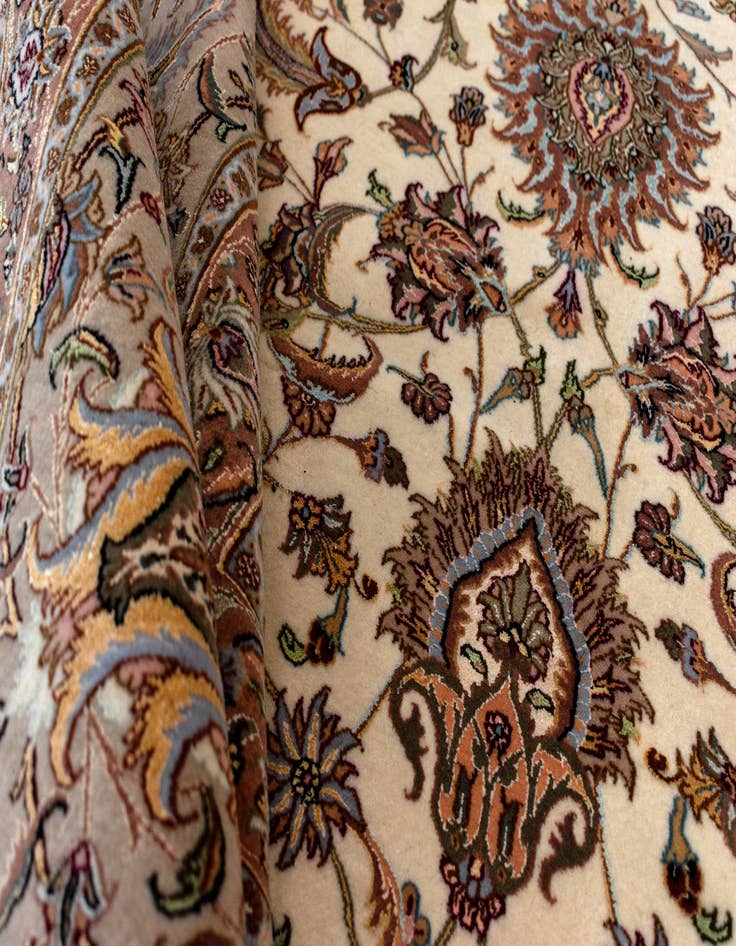 Detail image of 11' 6 x 16' 6 Tabriz Rug