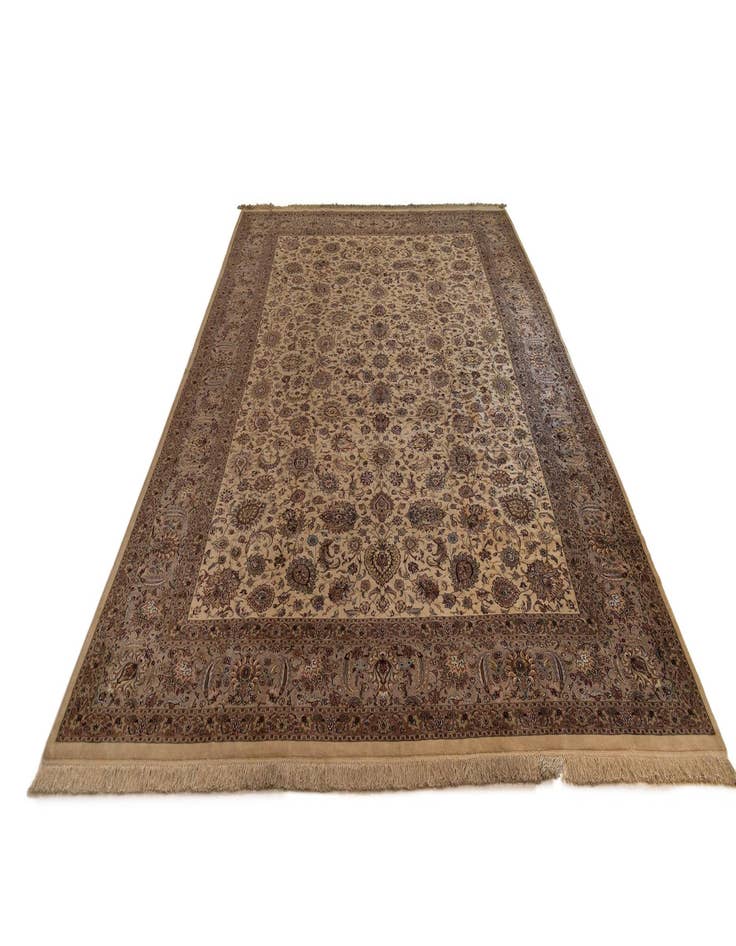 Detail image of 11' 7 x 16' 4 Tabriz Rug