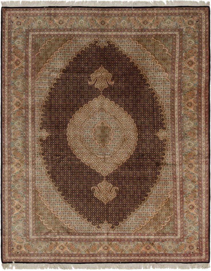 Detail image of 6' 8 x 9' 9 Hand Knotted Tabriz Persian Rug