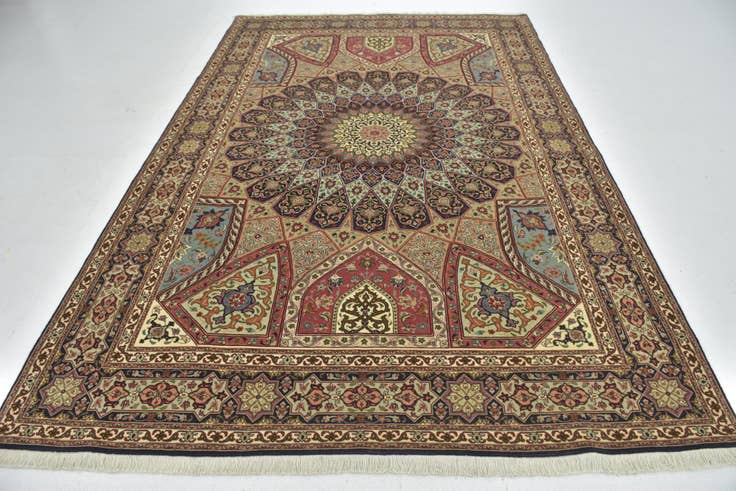 Detail image of 6' 8 x 10' 1 Hand Knotted Tabriz Persian Rug
