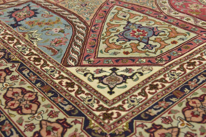6' 8 x 10' 1 Hand Knotted Tabriz Persian Rug